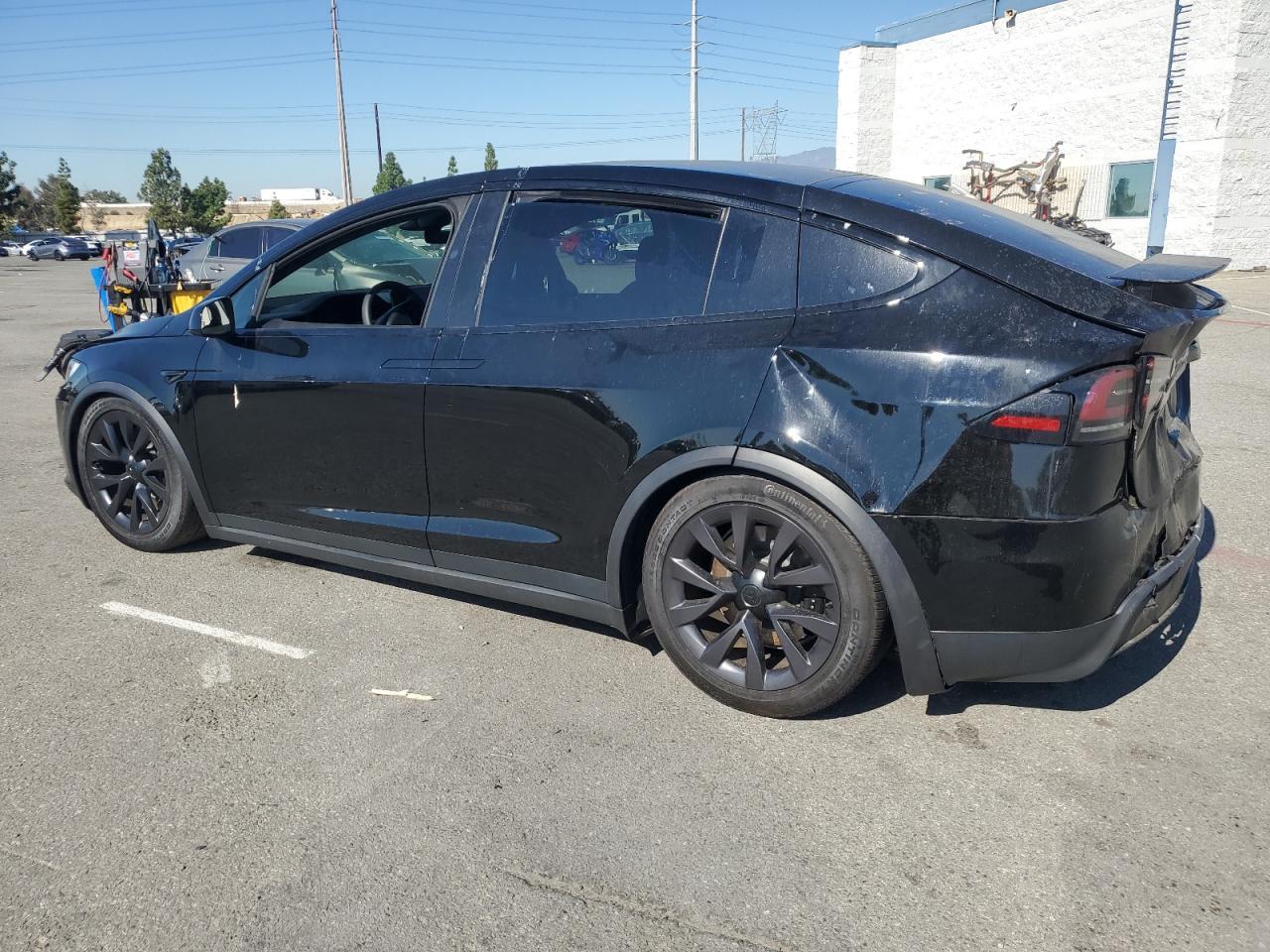 2024 Tesla Model X - Фото 2