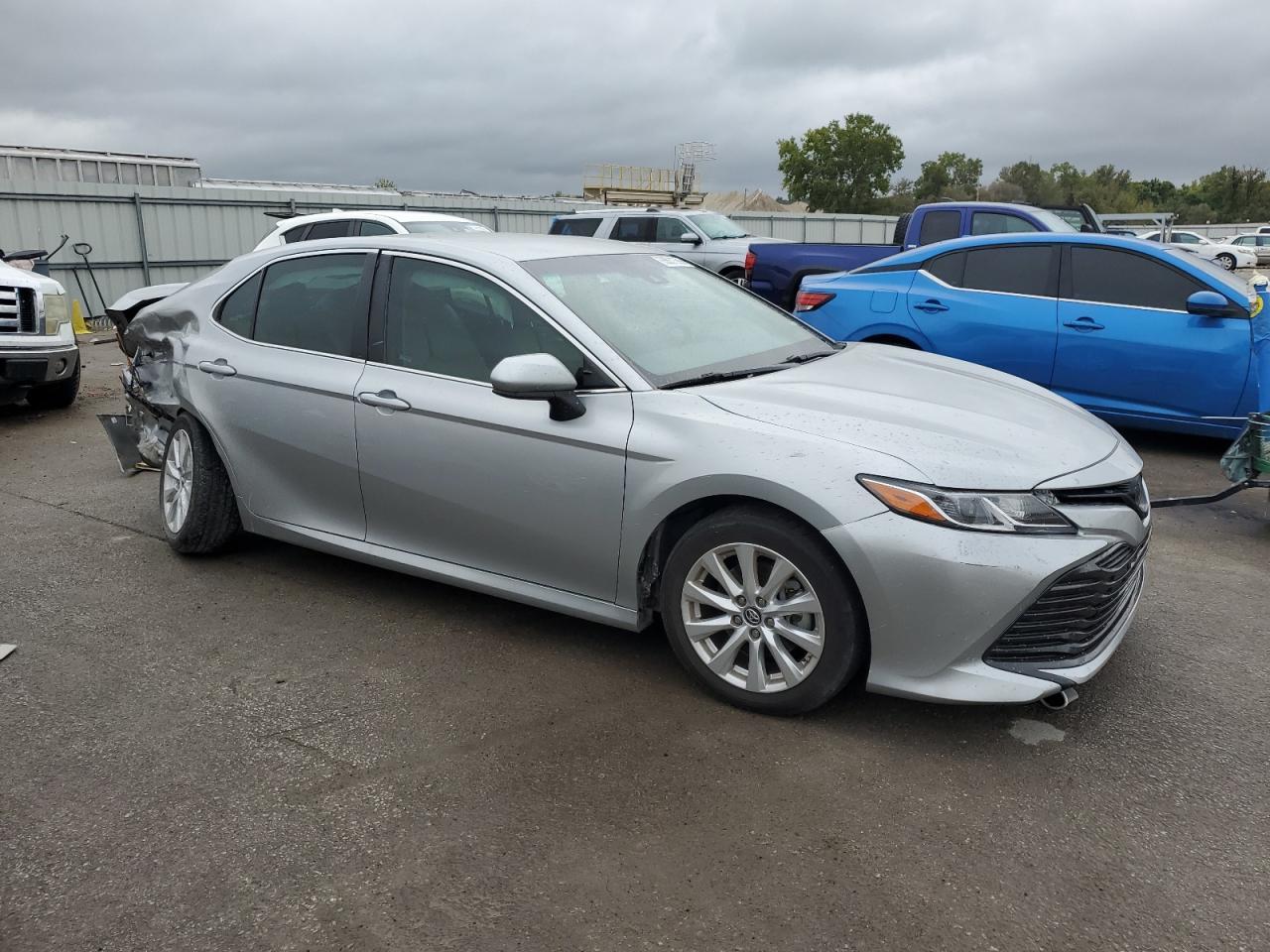 2018 Toyota Camry L - Фото 4