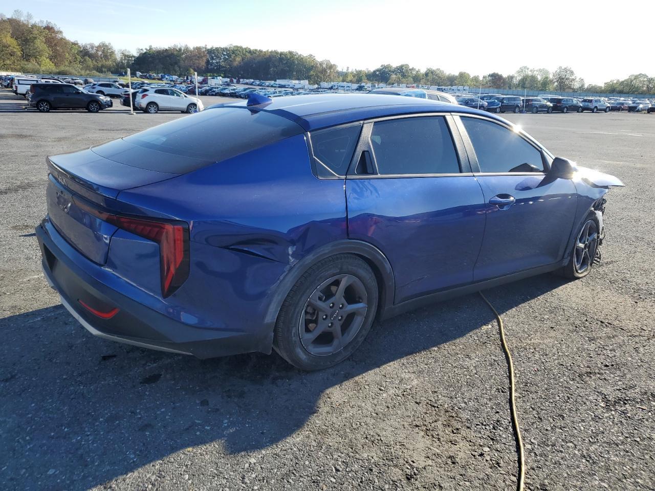 2025 Kia K4 Lx - Фото 3