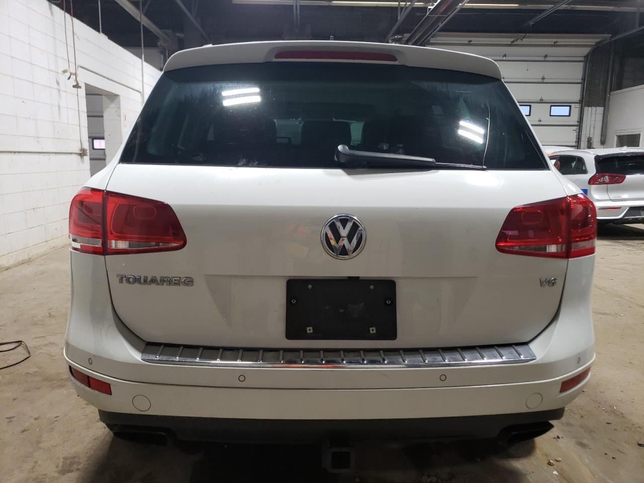 2013 Volkswagen Touareg V6 - Фото 6