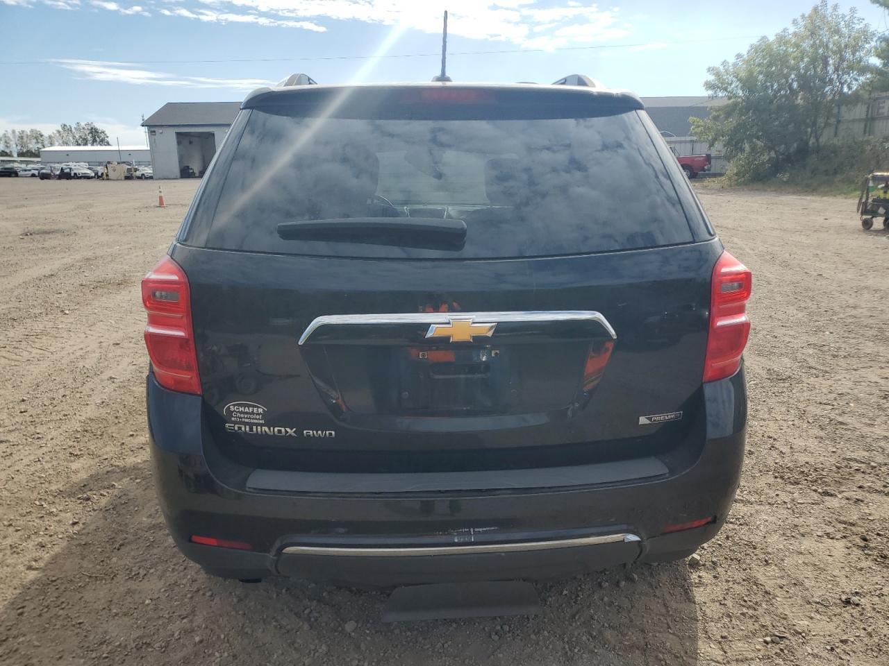 2017 Chevrolet Equinox Premier - Фото 6