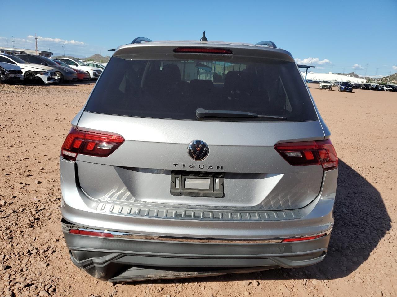 2022 Volkswagen Tiguan S - Image 6