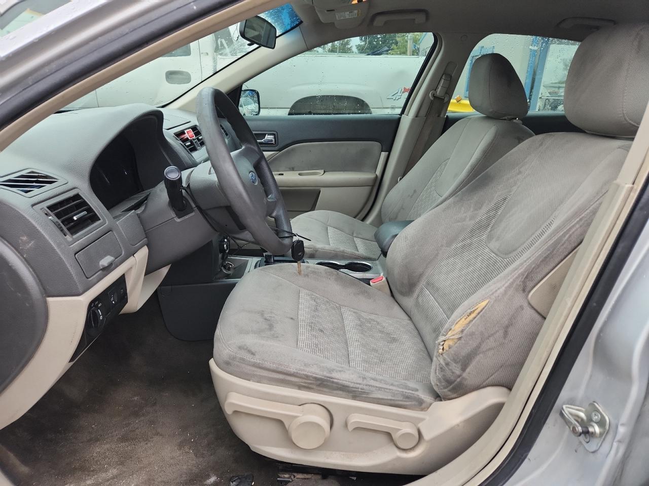 2010 Ford Fusion S - Image 7