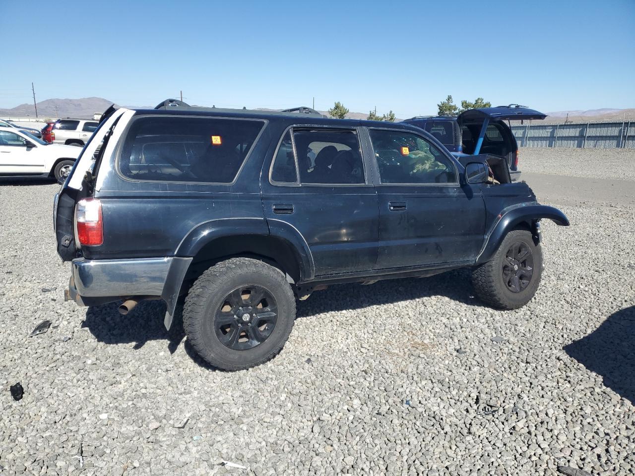 2002 Toyota 4Runner Sr5 - Фото 3