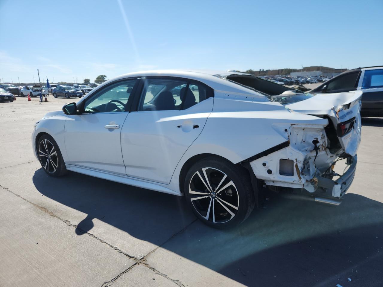 2021 Nissan Sentra Sr - Image 2