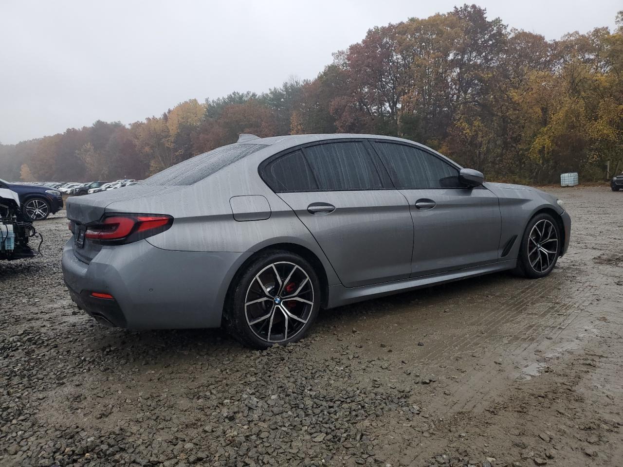 2023 BMW 530 I - Фото 3