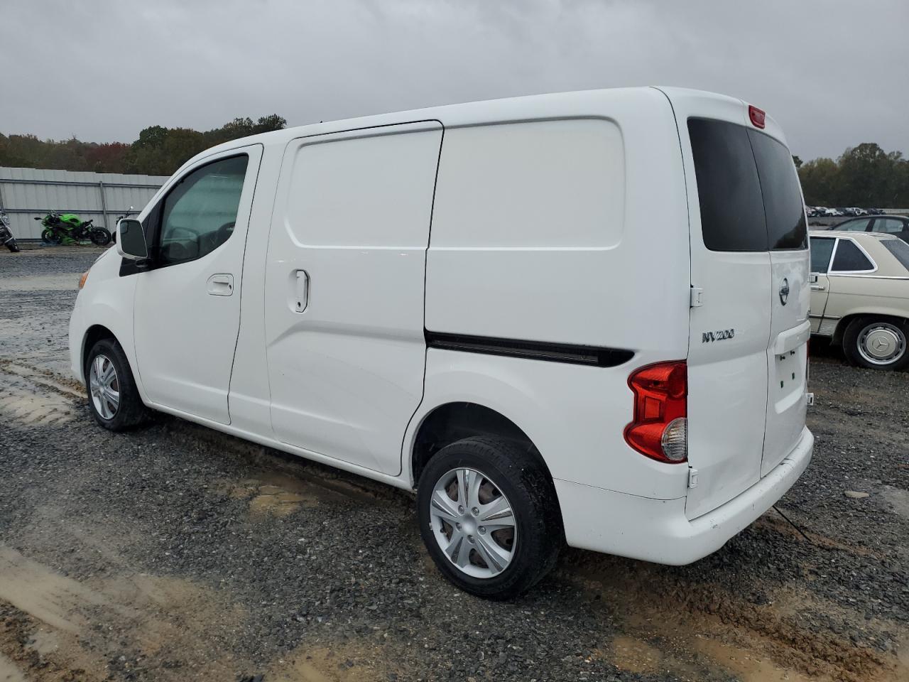 2013 Nissan Nv200 2.5S - Image 2