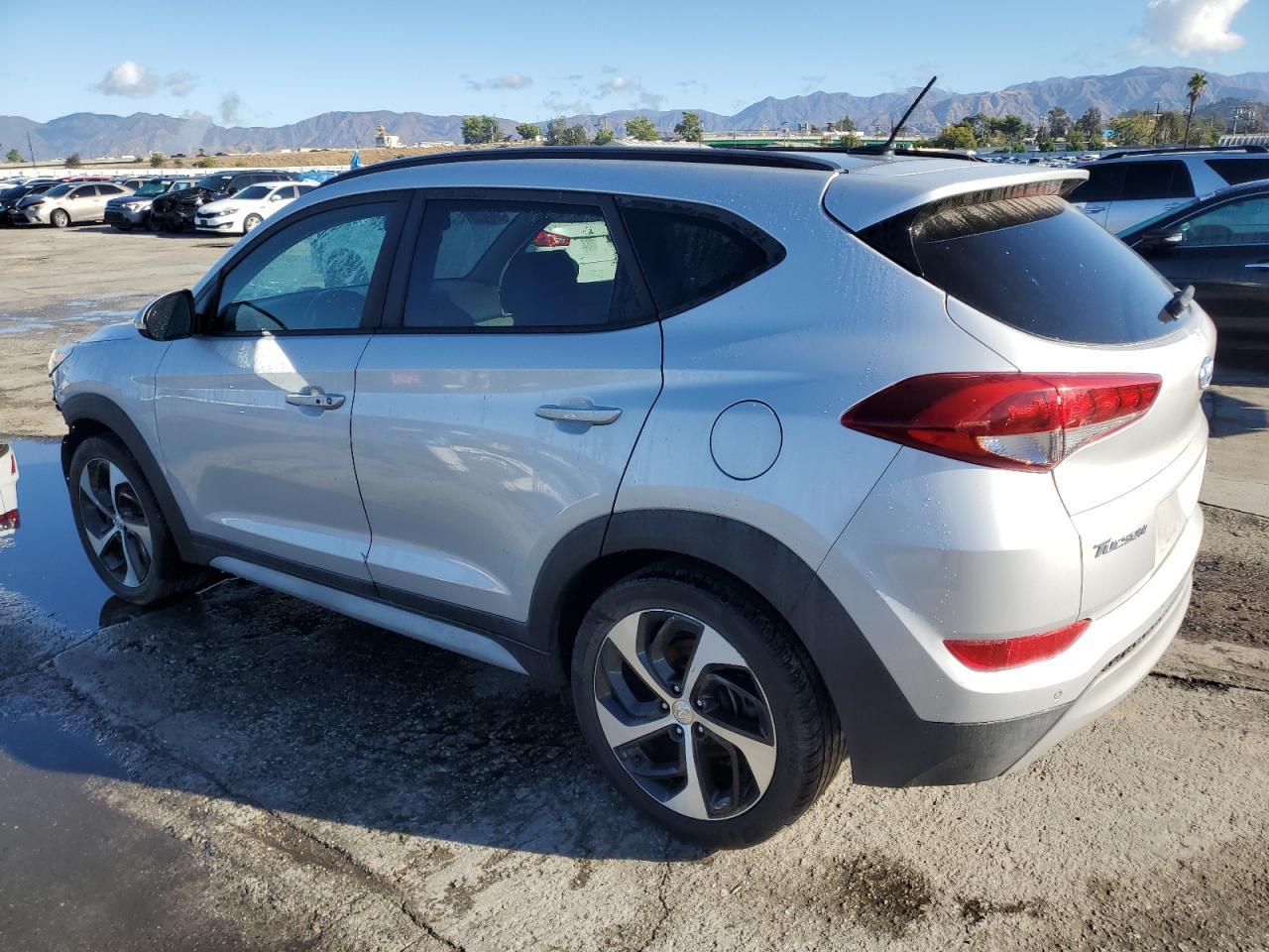 2017 Hyundai Tucson Limited - Фото 2