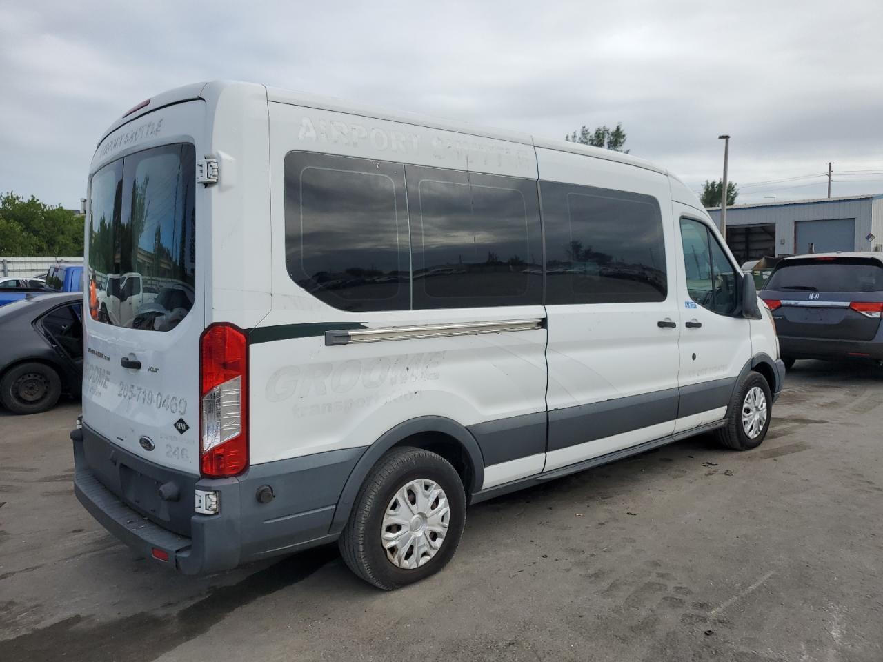 2017 Ford Transit T-350 - Фото 3