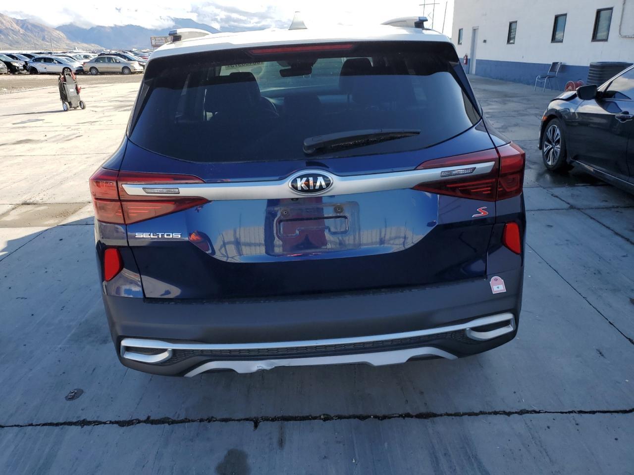 2021 Kia Seltos S - Фото 6