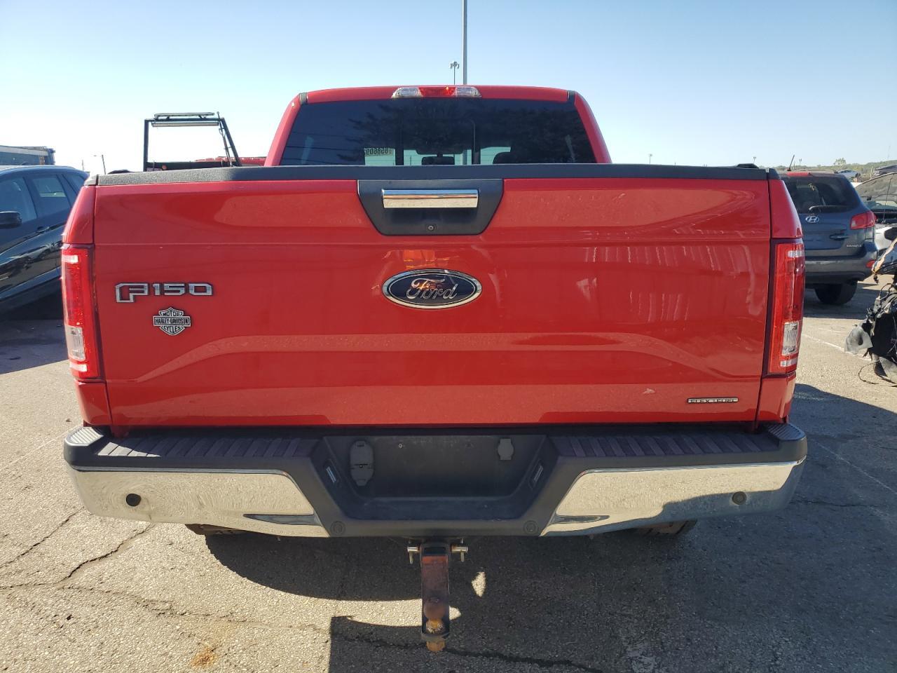 2015 Ford F150 Supercrew - Фото 6