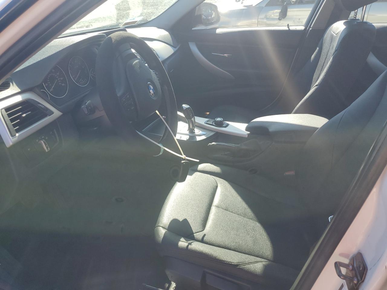 2016 BMW 320 I - Image 7