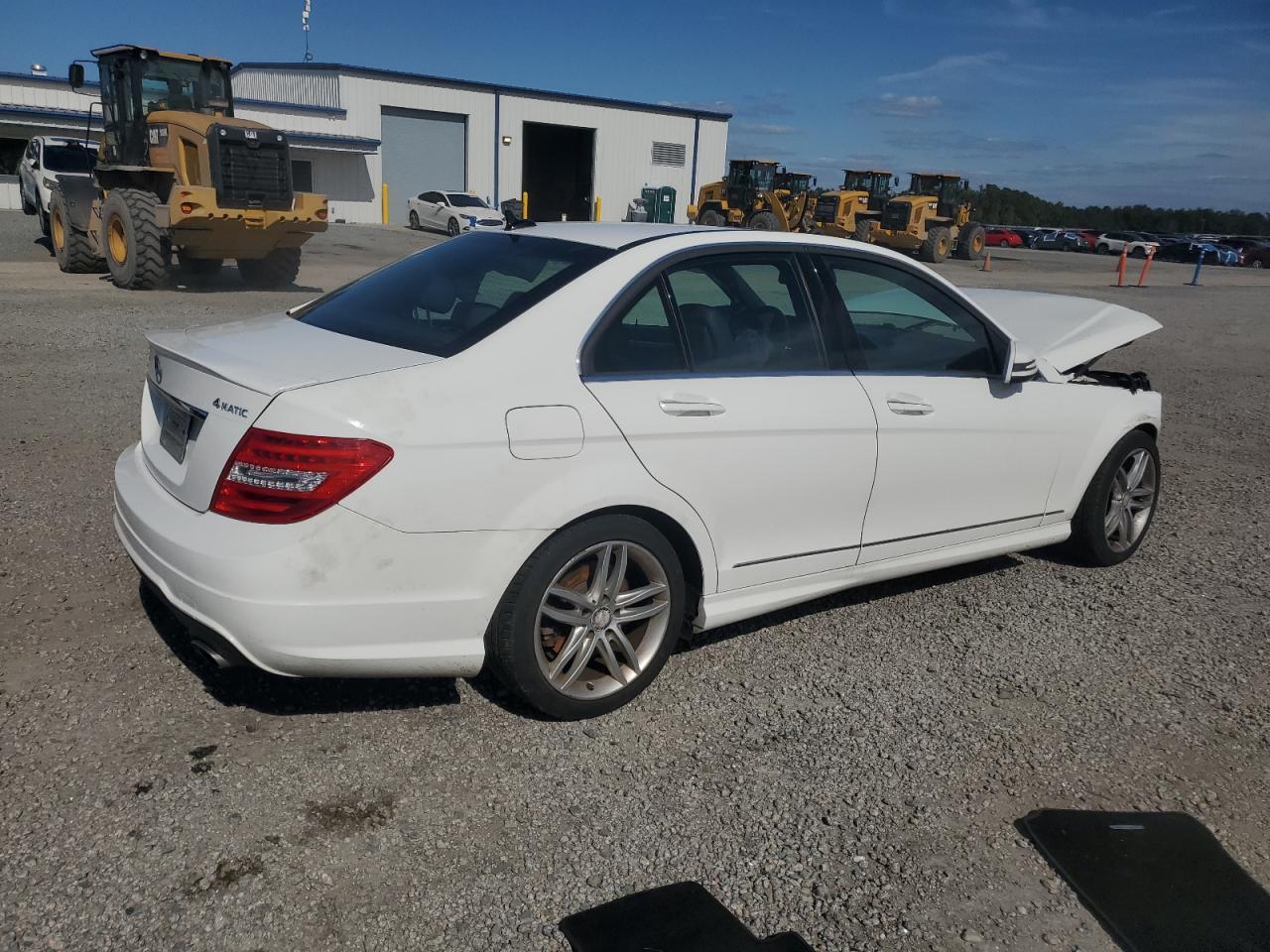 2014 Mercedes-Benz C 300 4Matic - Image 3