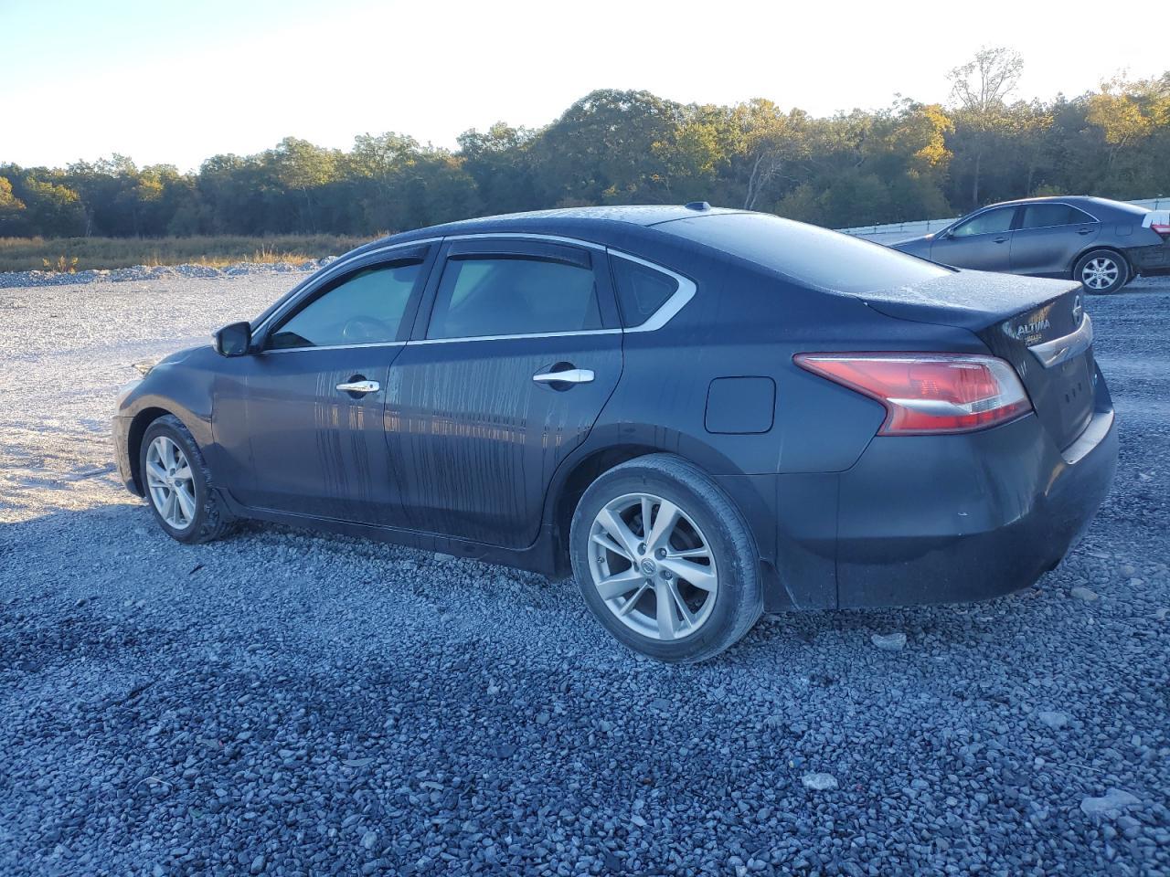 2013 Nissan Altima 2.5 - Фото 2