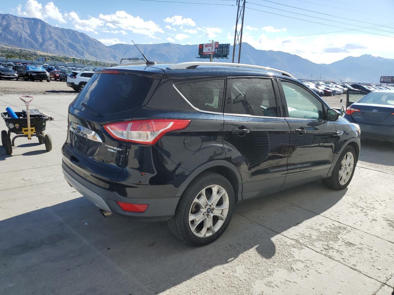 2016 Ford Escape Titanium - Фото 3