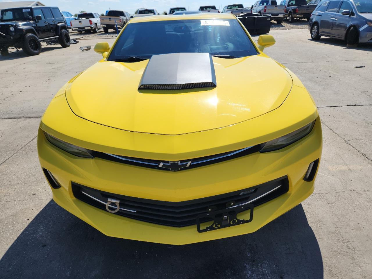 2017 Chevrolet Camaro Lt - Image 5