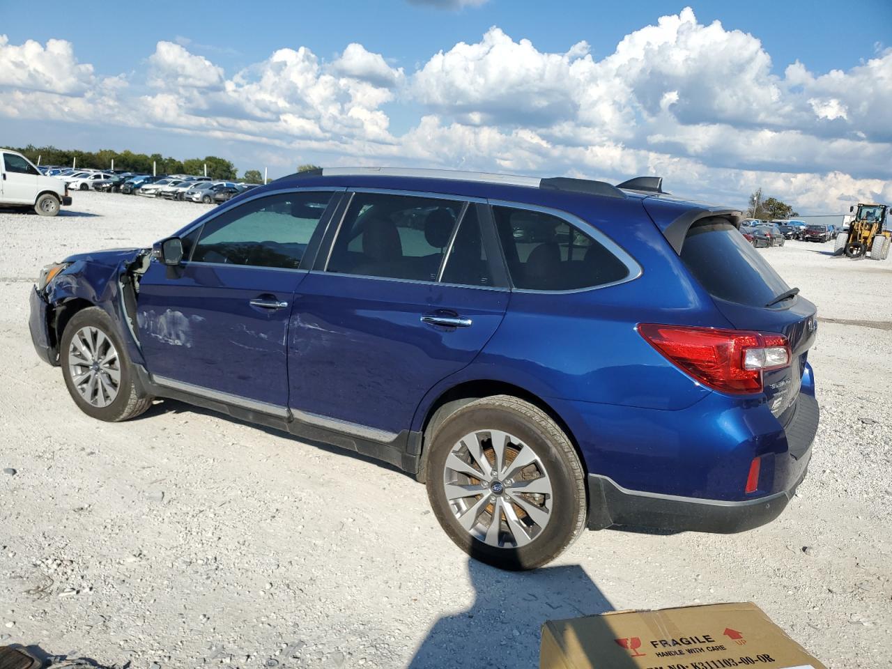 2017 Subaru Outback Touring - Image 2
