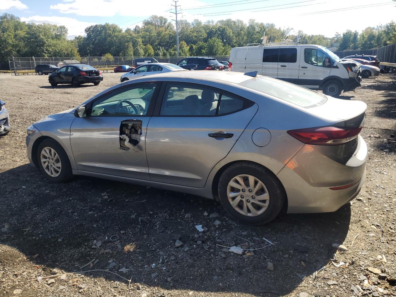 2017 Hyundai Elantra Se - Фото 2