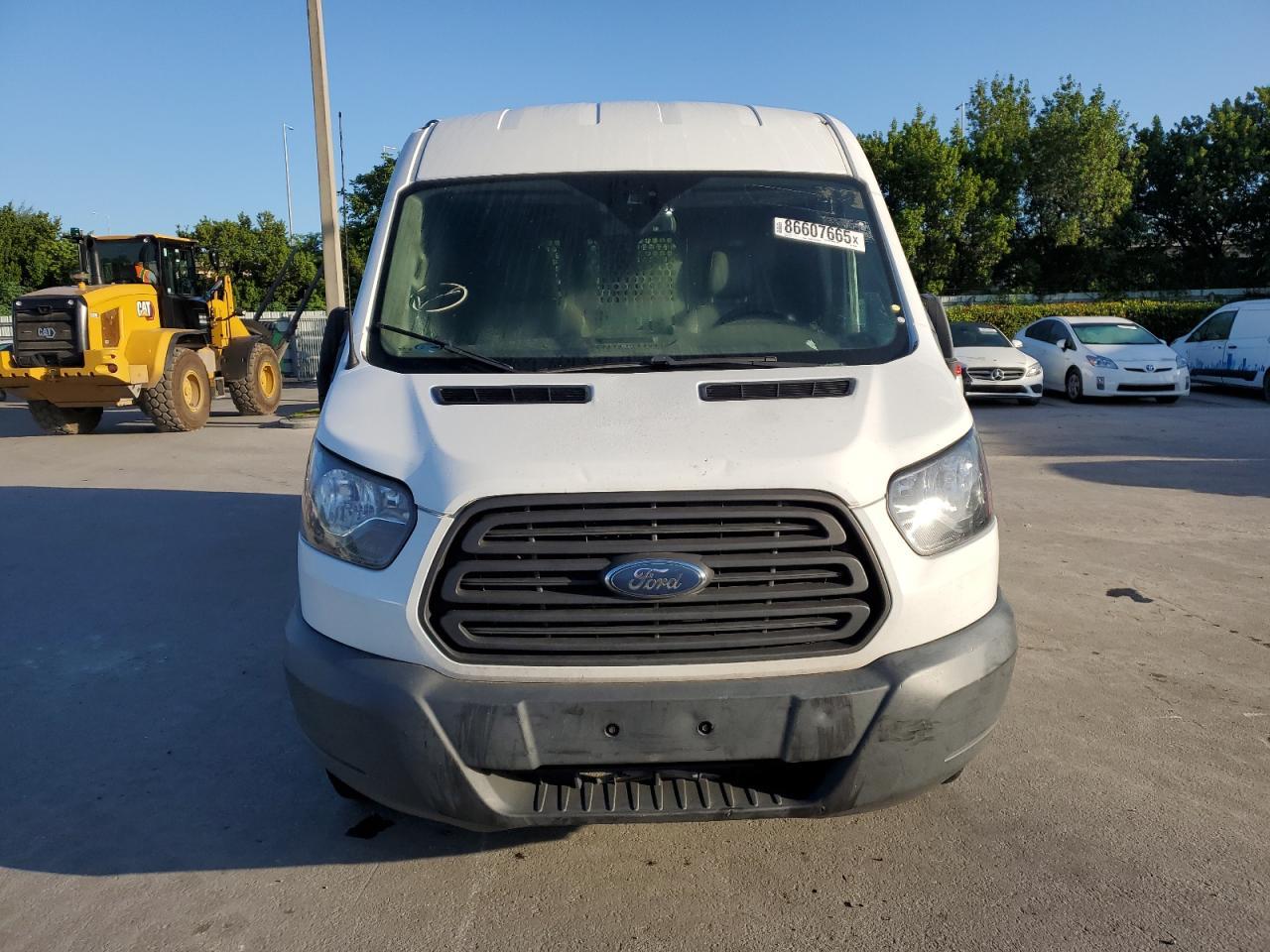 2018 Ford Transit Utility / Service Van - Image 5
