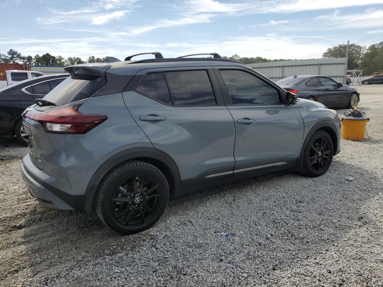 2021 Nissan Kicks Sr - Фото 3