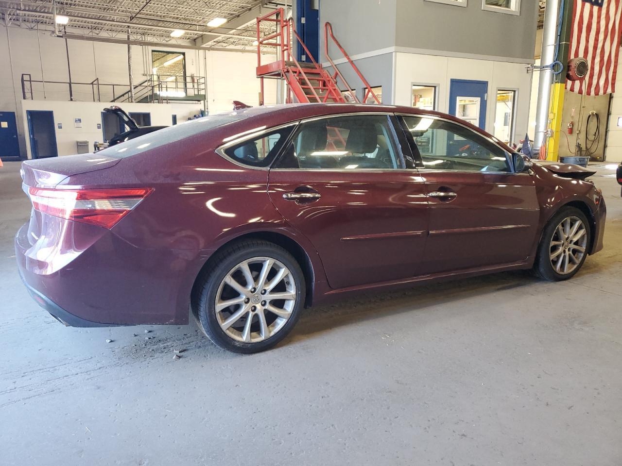 2013 Toyota Avalon Base - Фото 3