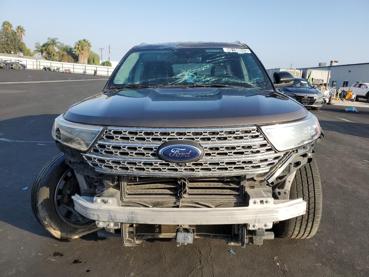 2021 Ford Explorer Limited - Image 5
