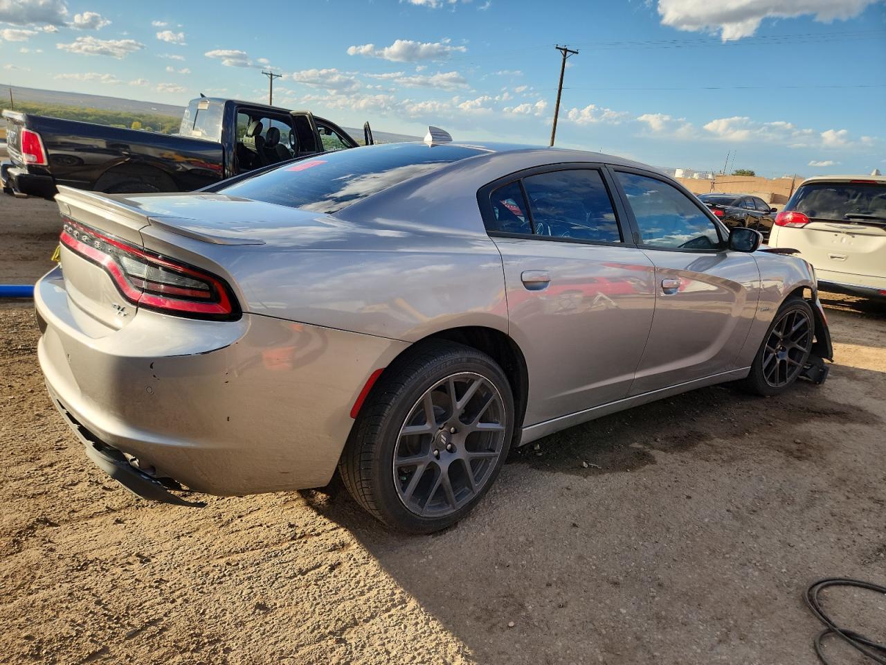 2018 Dodge Charger R/T - Image 3