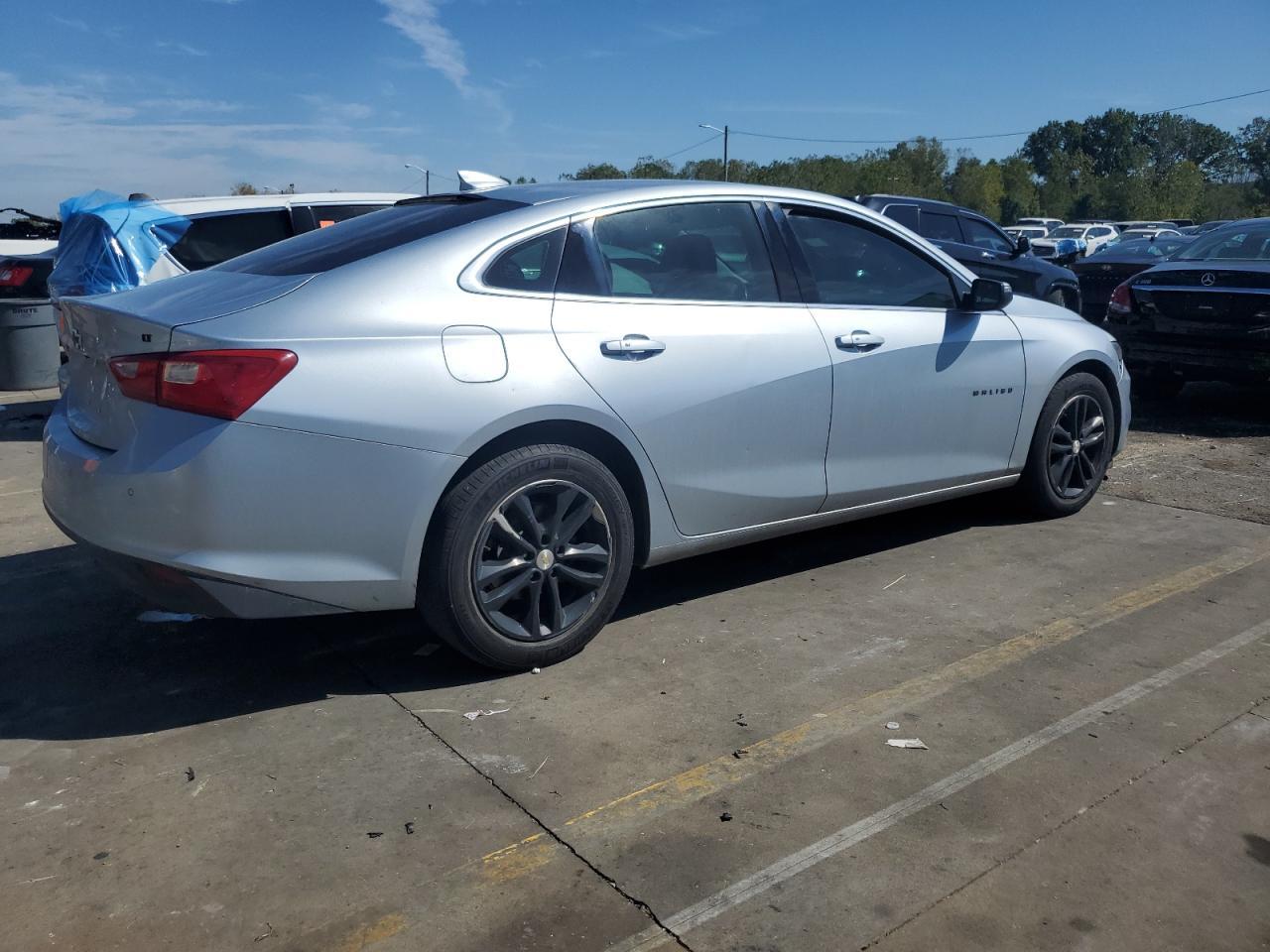 2018 Chevrolet Malibu Lt - Фото 3