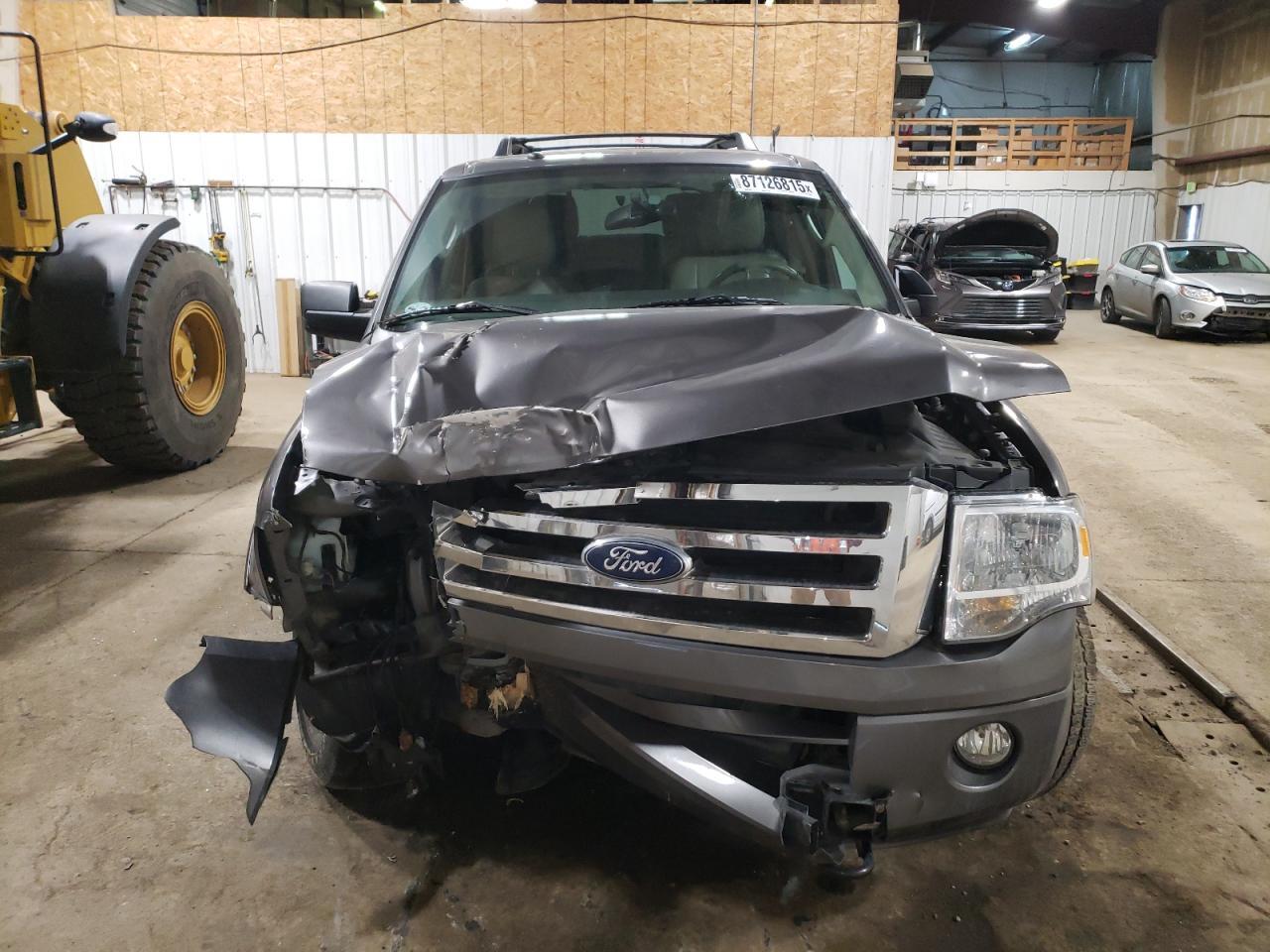 2012 Ford Expedition Xlt - Фото 5
