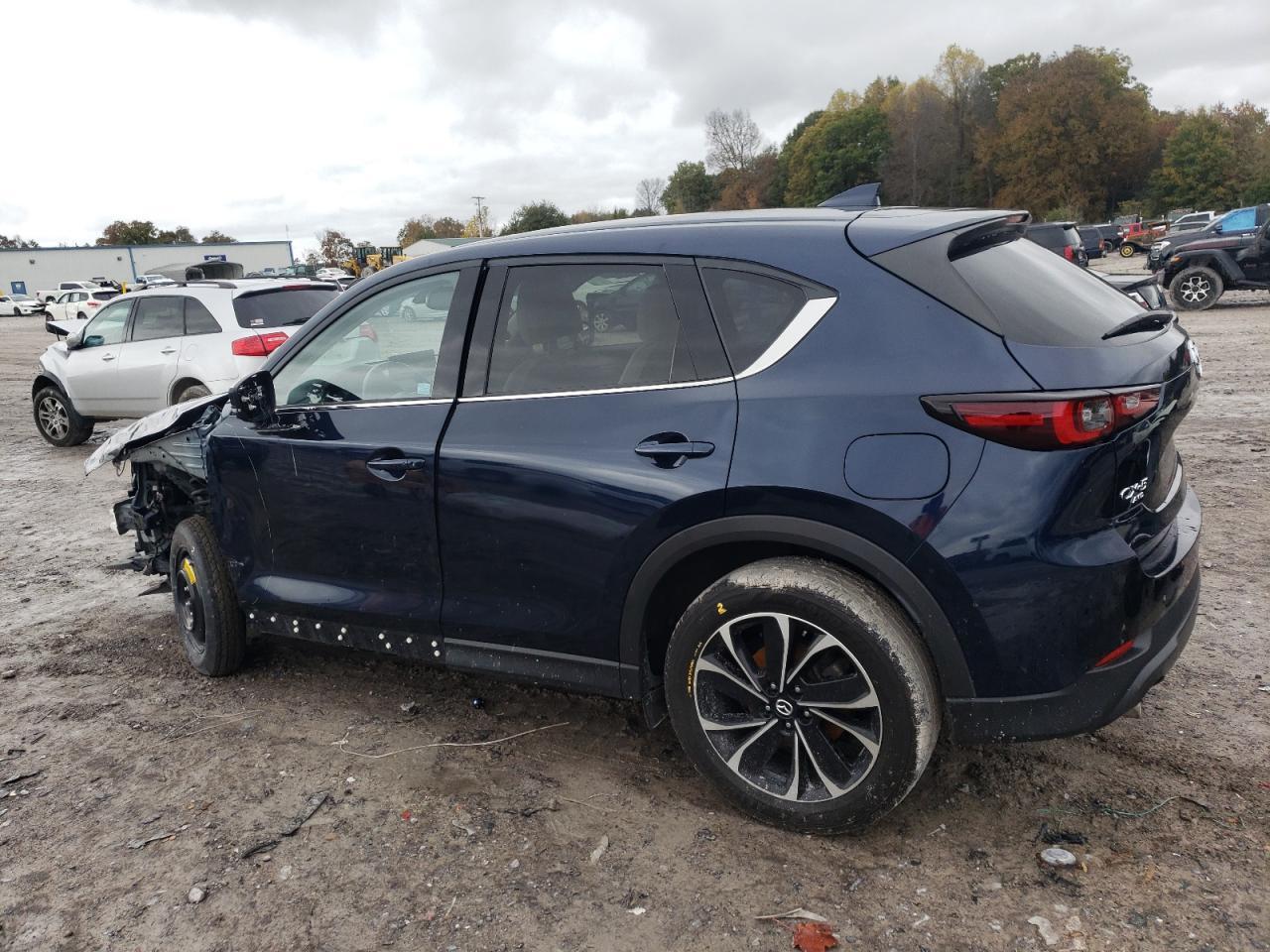 2022 Mazda Cx-5 Premium - Image 2