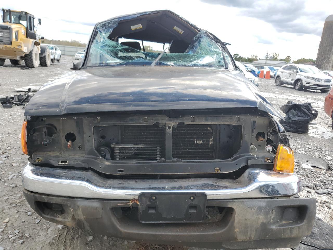 2002 Ford Ranger Super Cab - Image 5