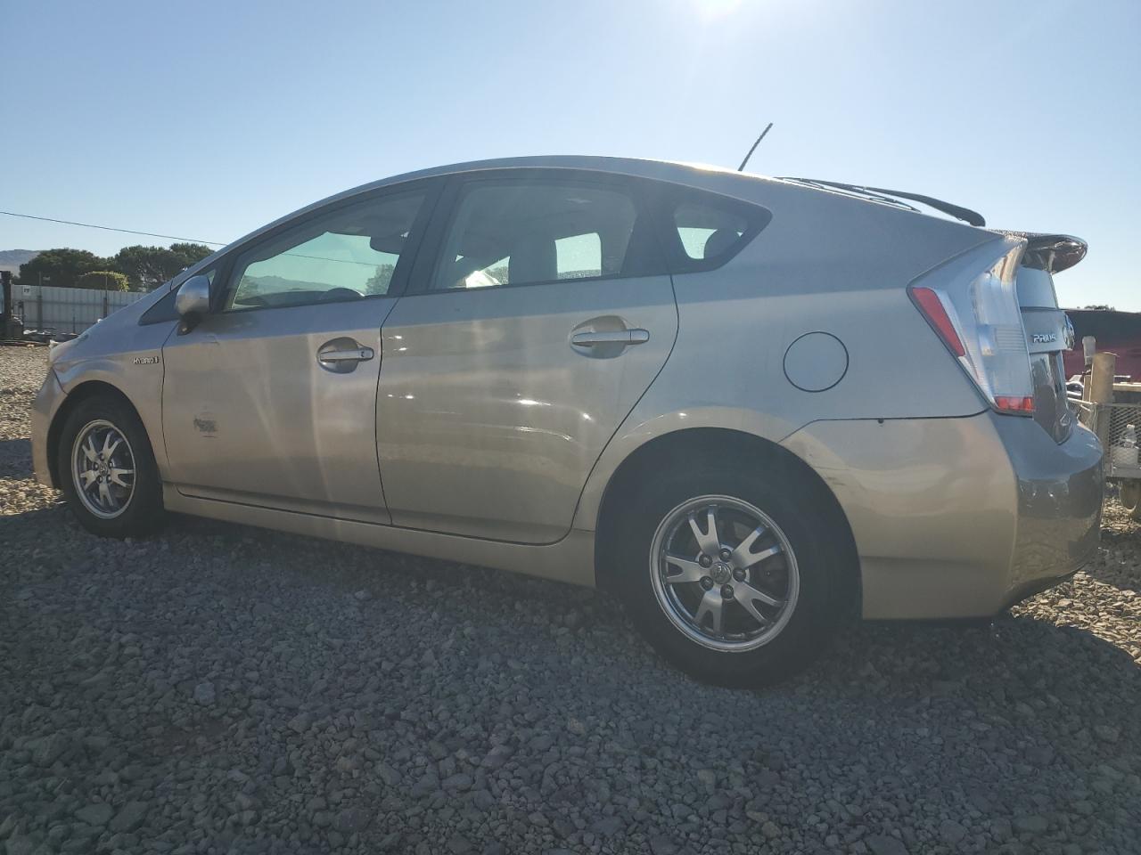2010 Toyota Prius - Фото 2