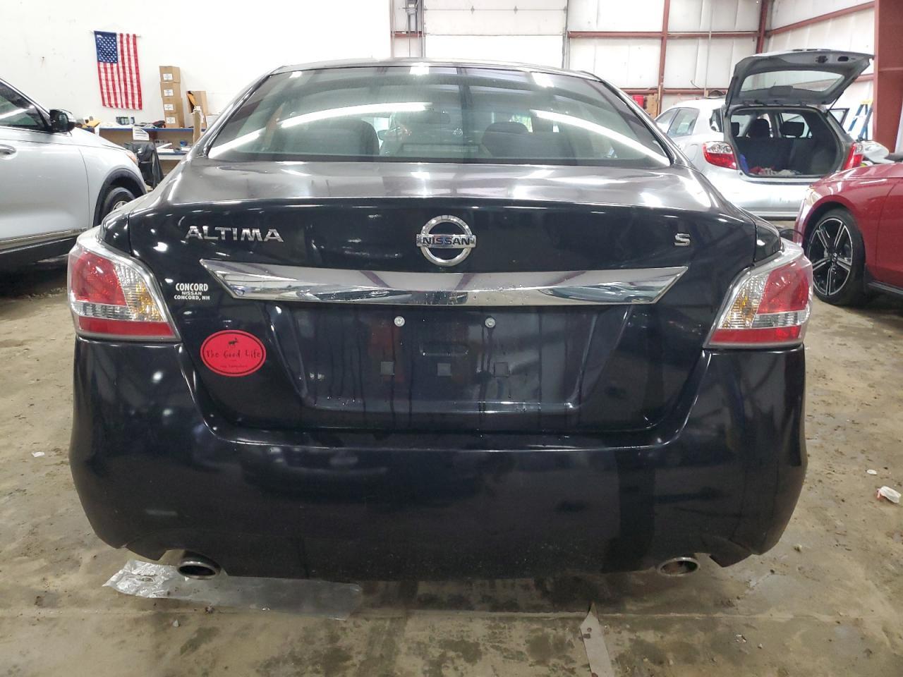 2015 Nissan Altima 2.5 - Фото 6