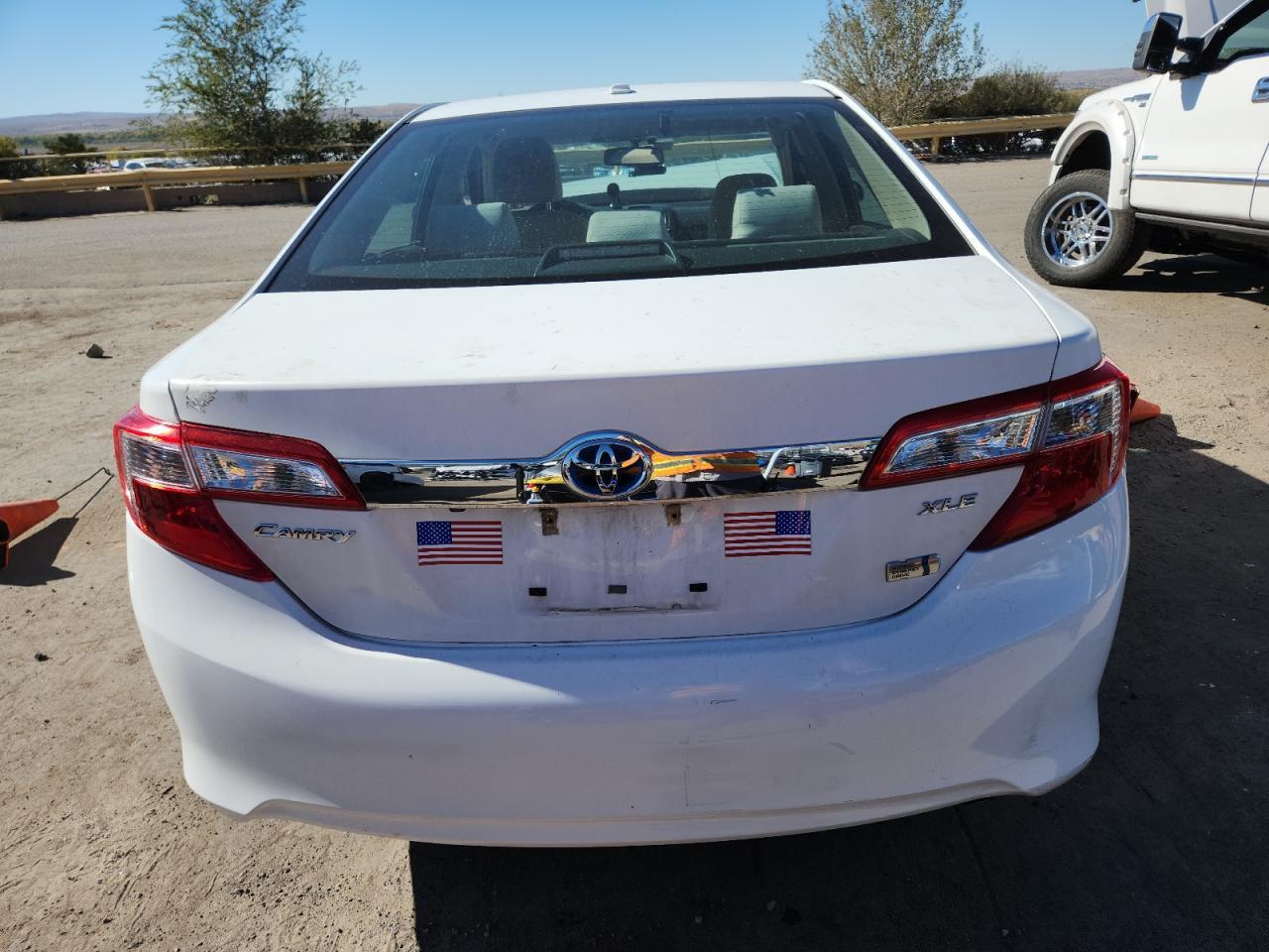 2013 Toyota Camry Hybrid - Image 6