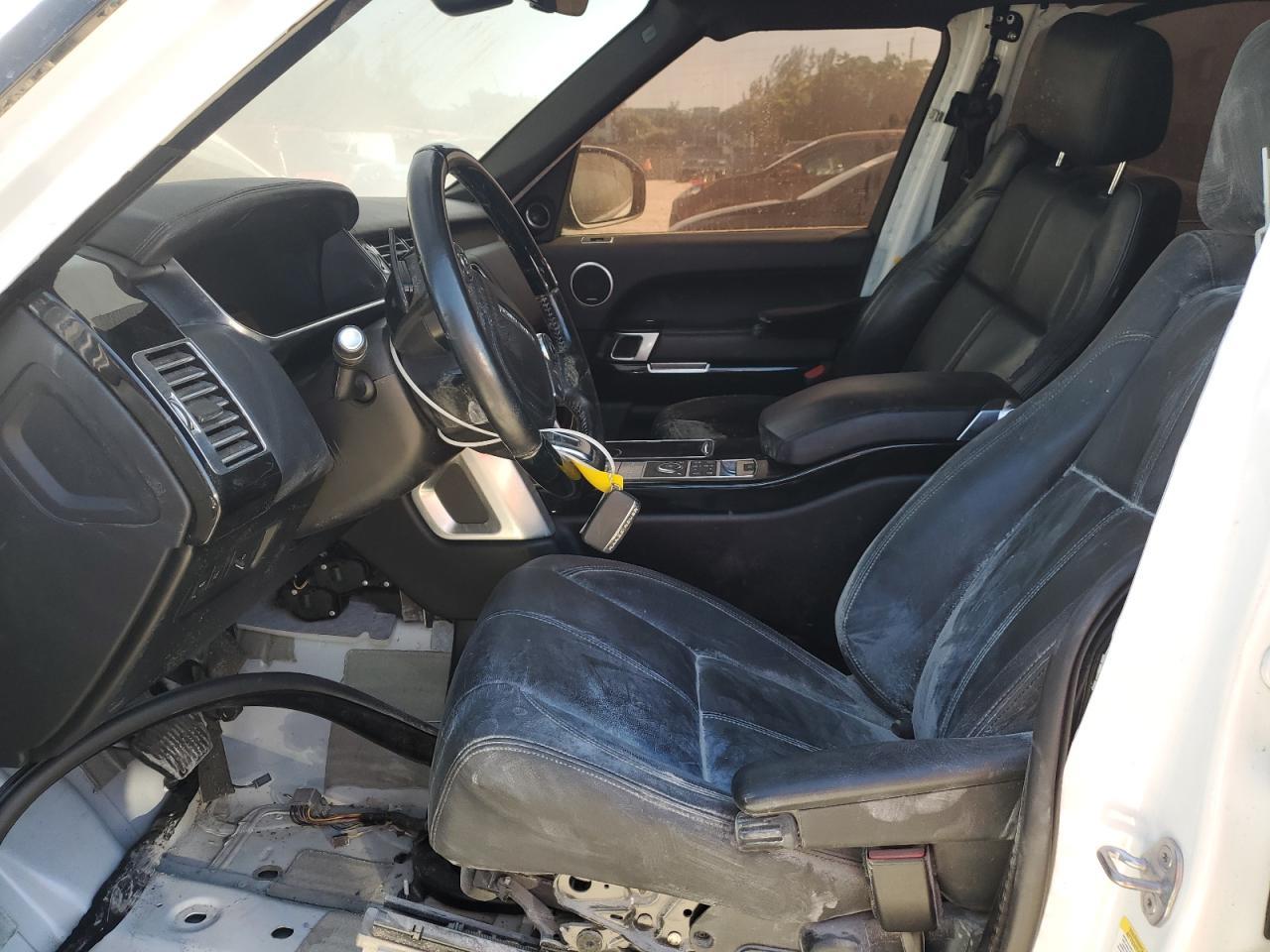 2017 Land Rover Range Rover - Image 7