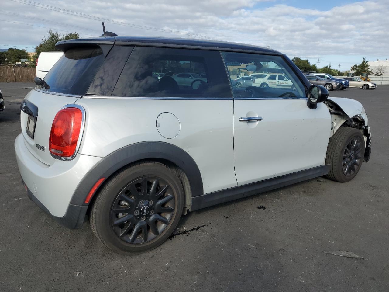 2017 Mini Cooper - Фото 3