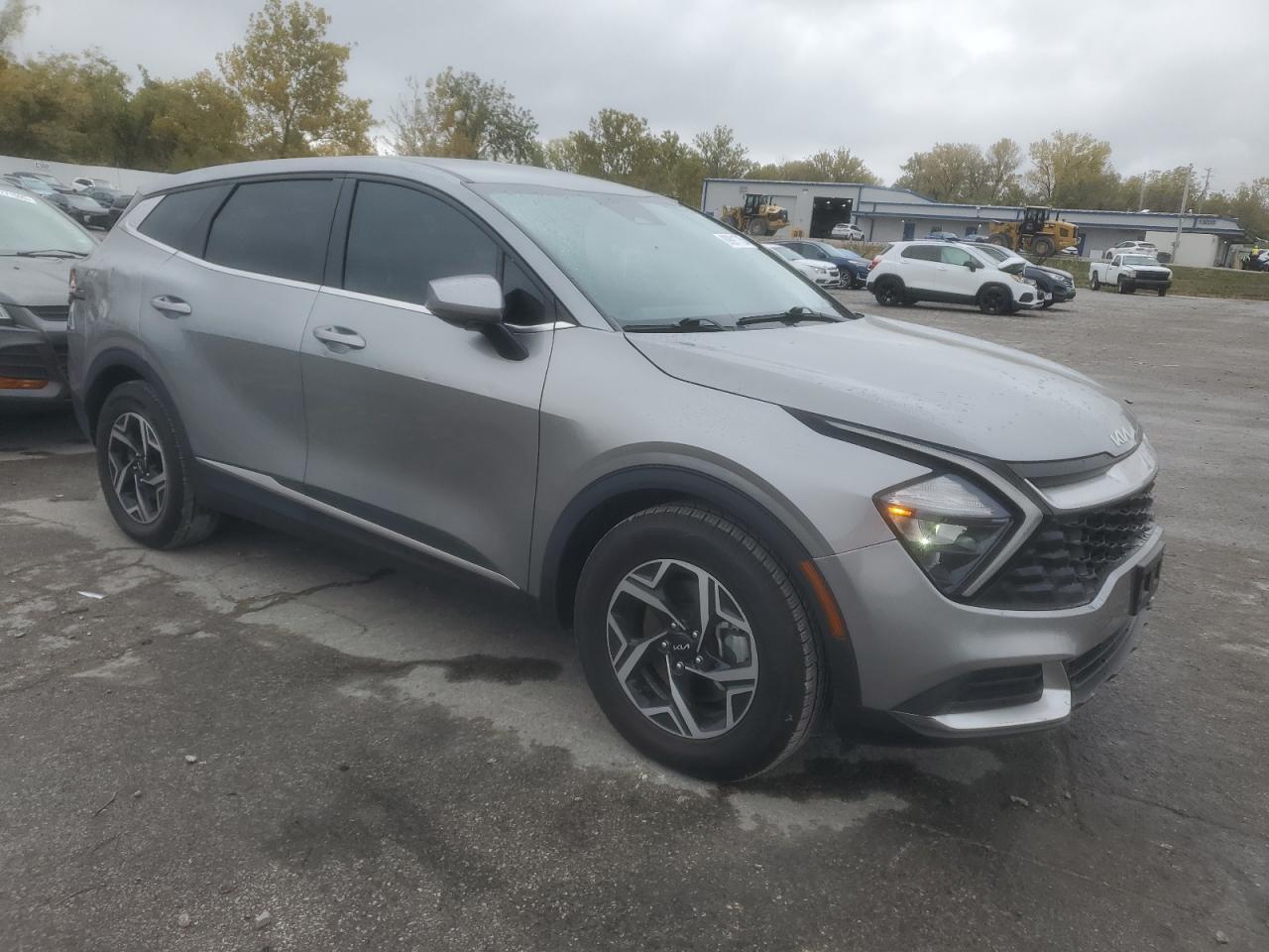 2023 Kia Sportage Lx - Image 4