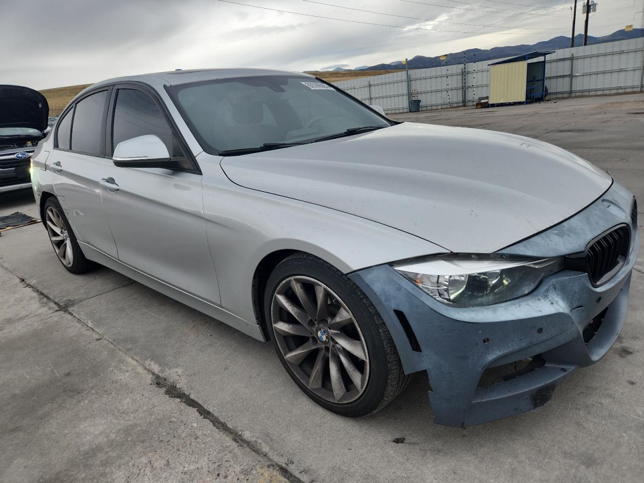 2016 BMW 320 Xi - Фото 4