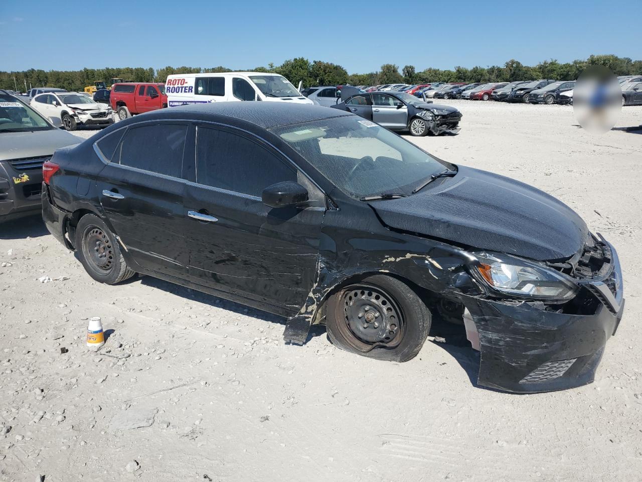 2017 Nissan Sentra S - Фото 4