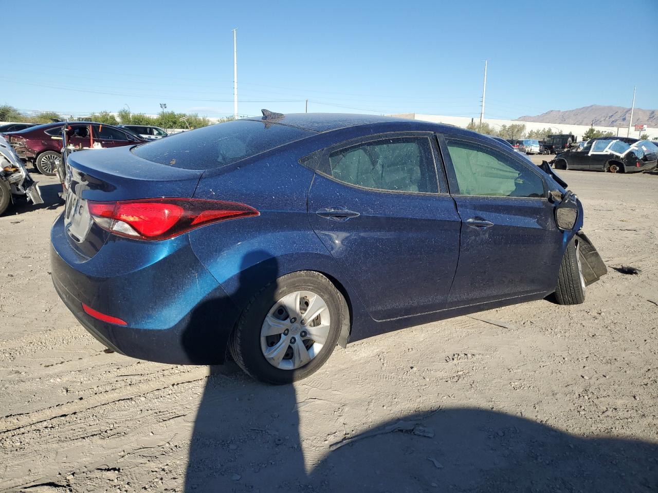 2016 Hyundai Elantra Se - Image 3