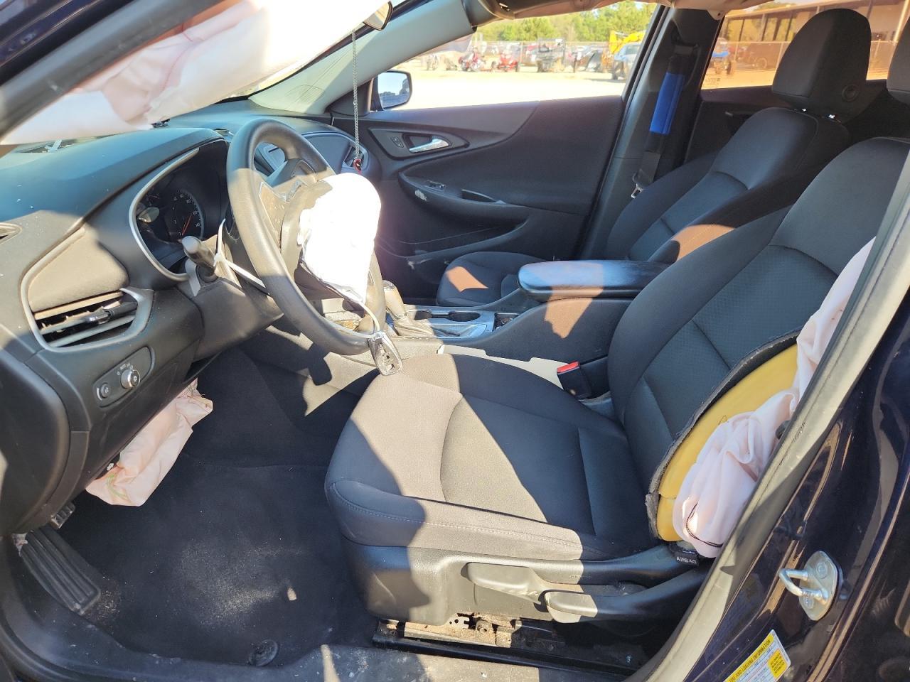 2017 Chev Malibu Ls - Фото 7
