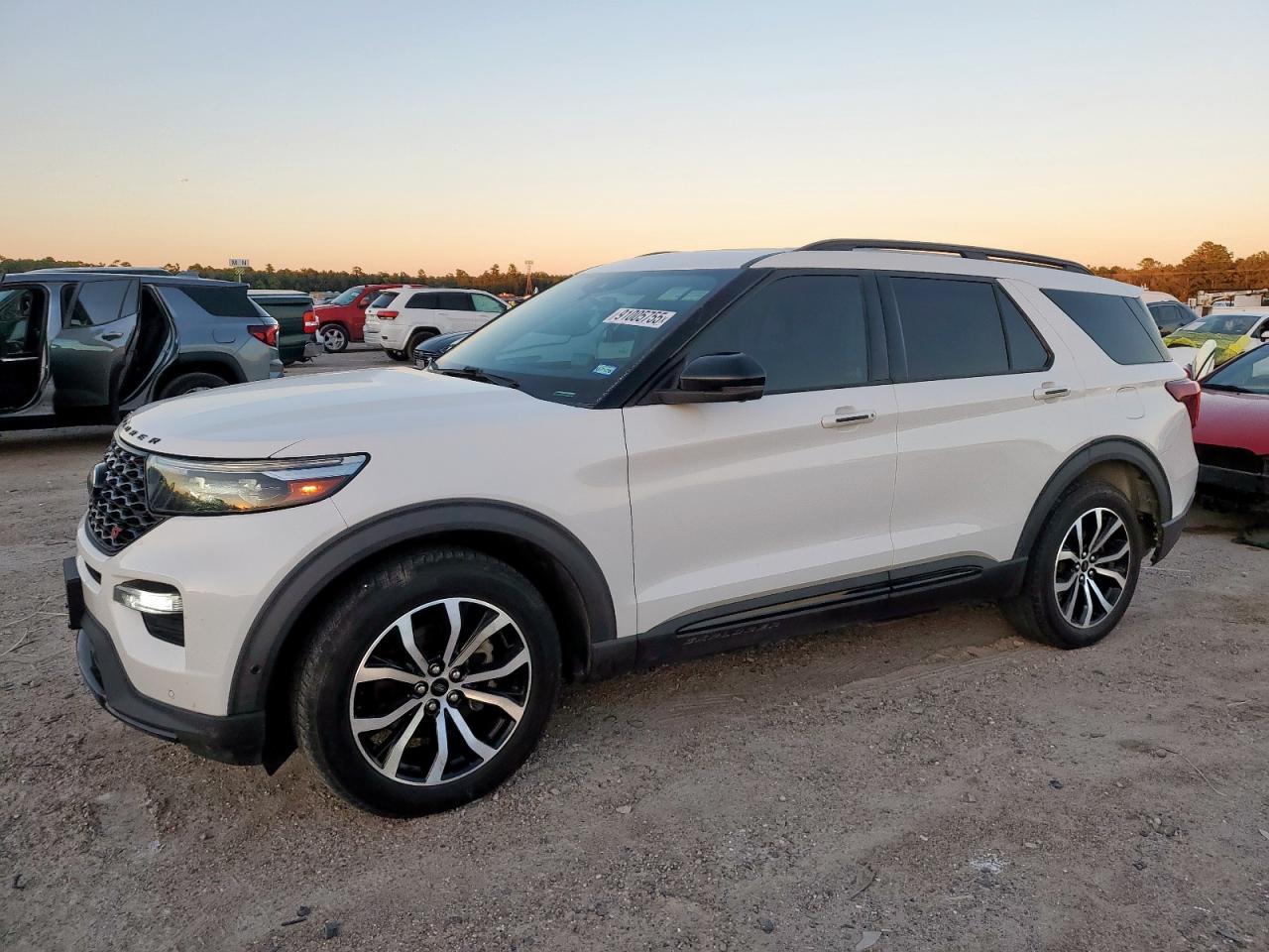 2021 Ford Explorer St