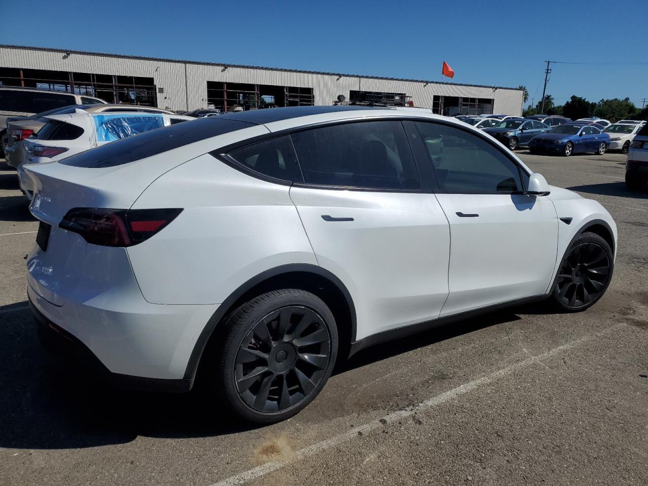 2020 Tesla Model Y - Image 3