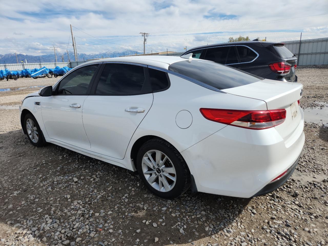 2016 Kia Optima Lx - Фото 2