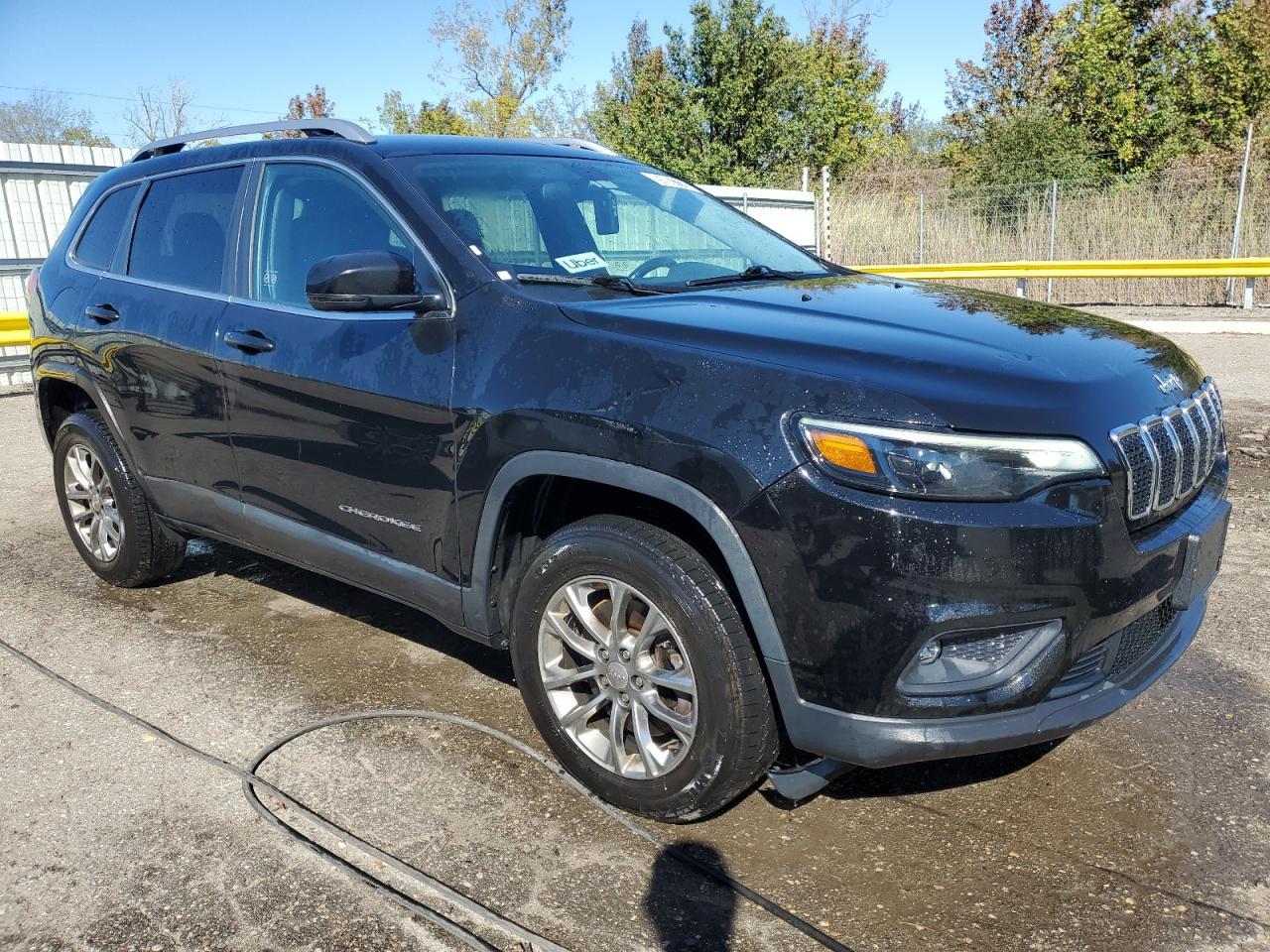 2020 Jeep Cherokee Latitude Plus - Фото 4