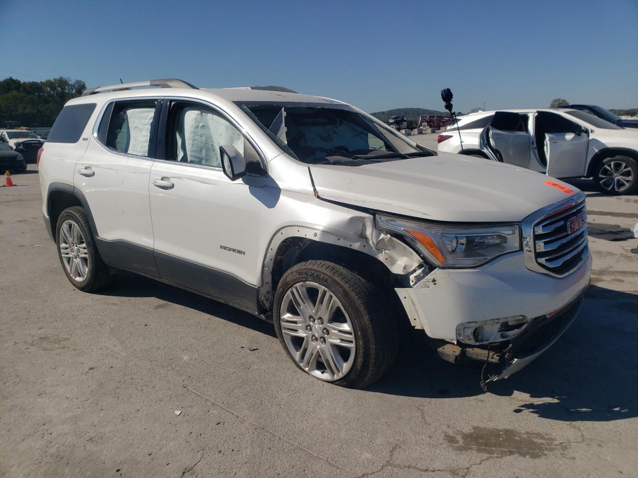 2017 GMC Acadia Slt-1 - Image 4