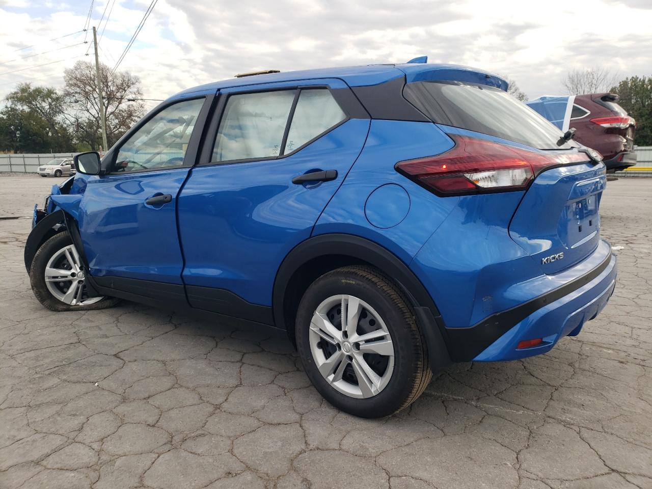 2025 Nissan Kicks Play S - Image 2