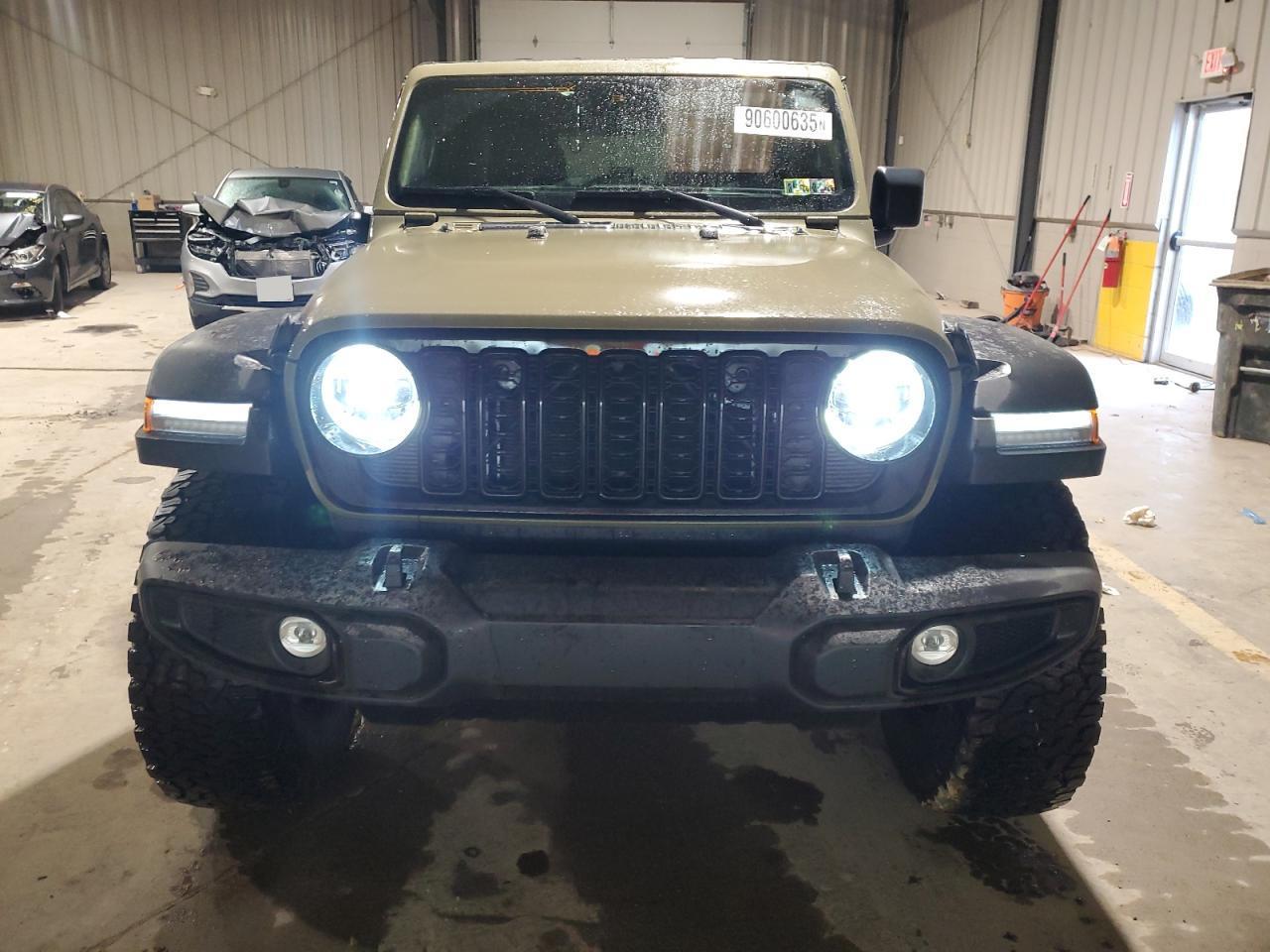2025 Jeep Wrangler Sport - Image 5