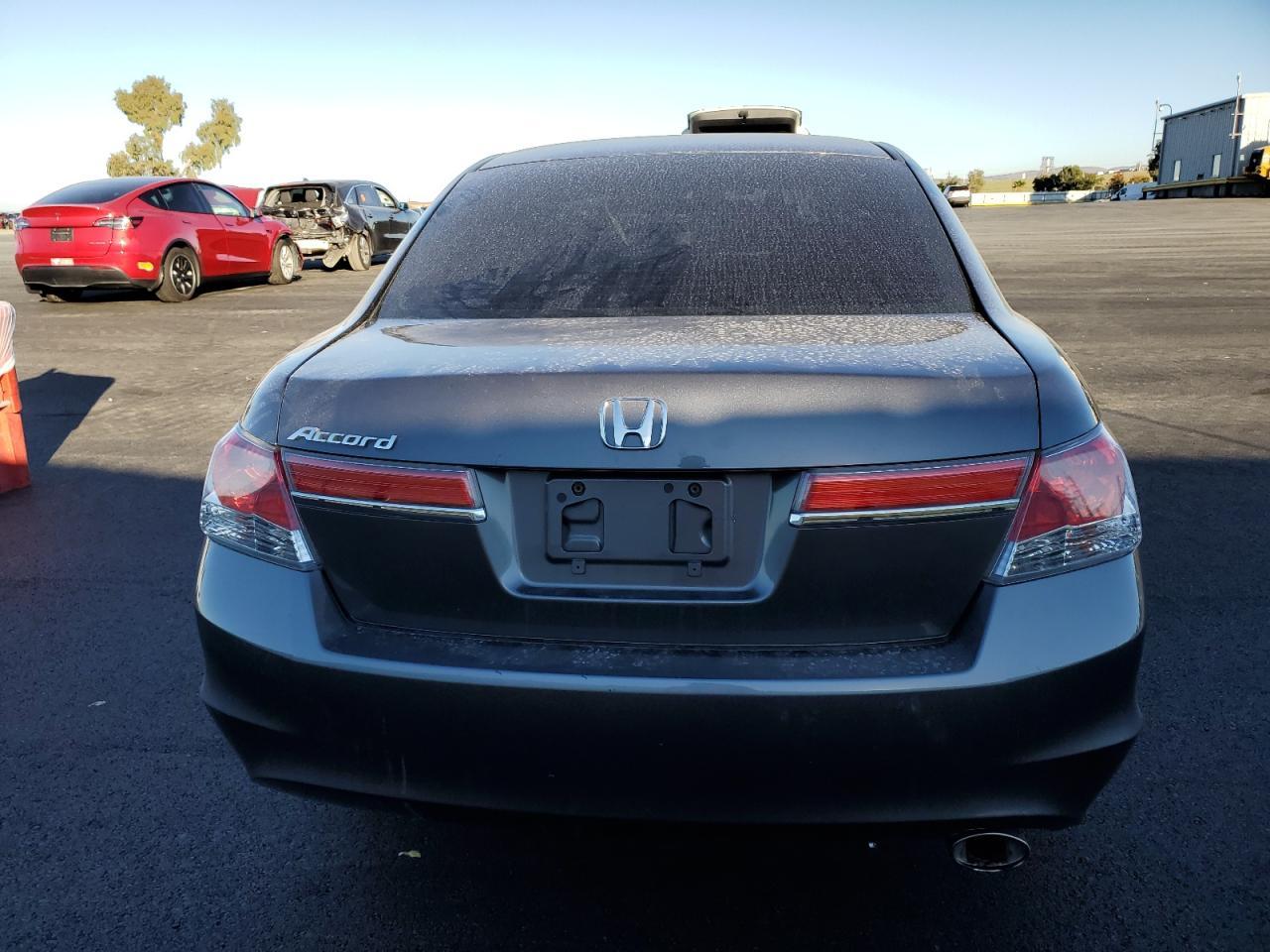 2012 Honda Accord Lx - Фото 6