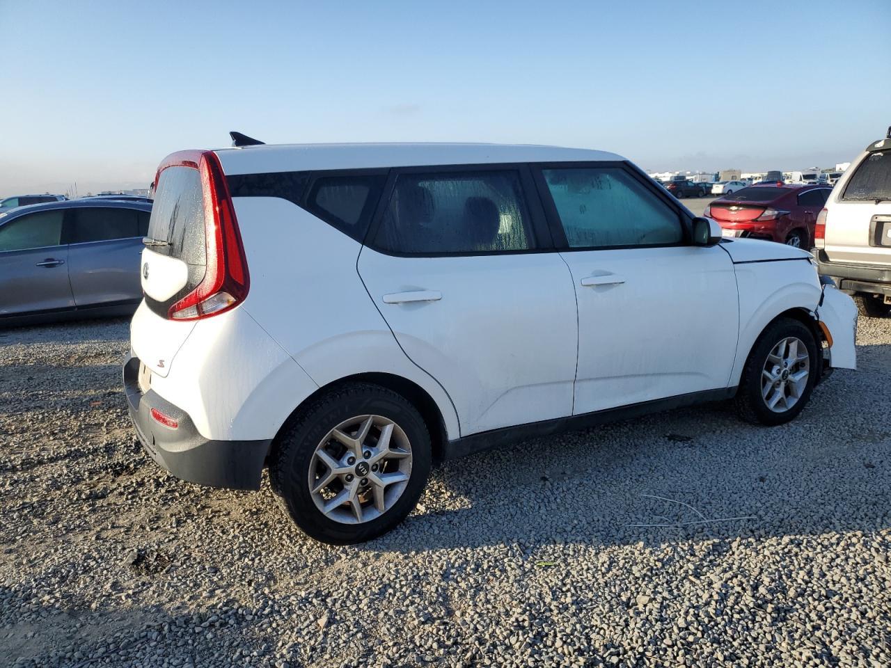 2020 Kia Soul Lx - Фото 3